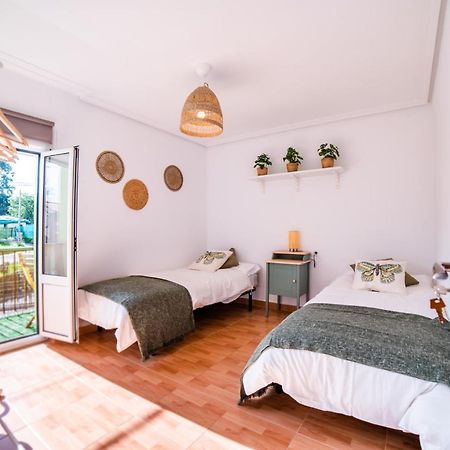 Casa Lopez Bed & Breakfast Avilés Екстериор снимка