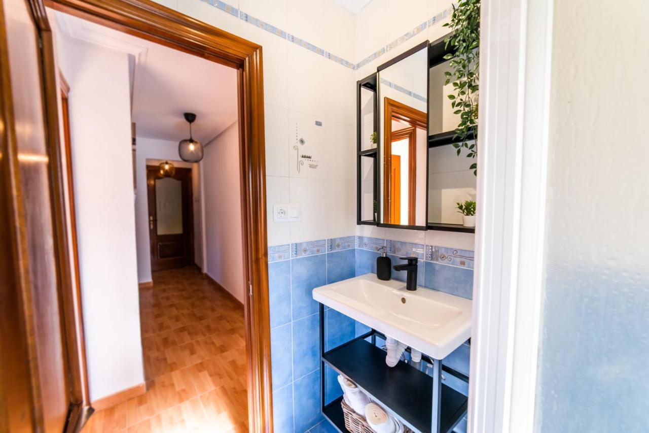Casa Lopez Bed & Breakfast Avilés Екстериор снимка