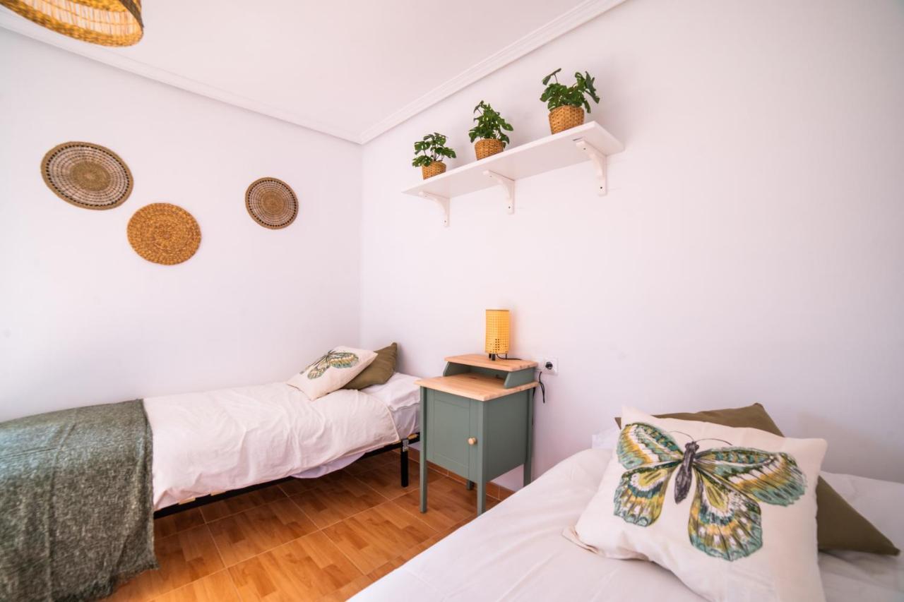 Casa Lopez Bed & Breakfast Avilés Екстериор снимка