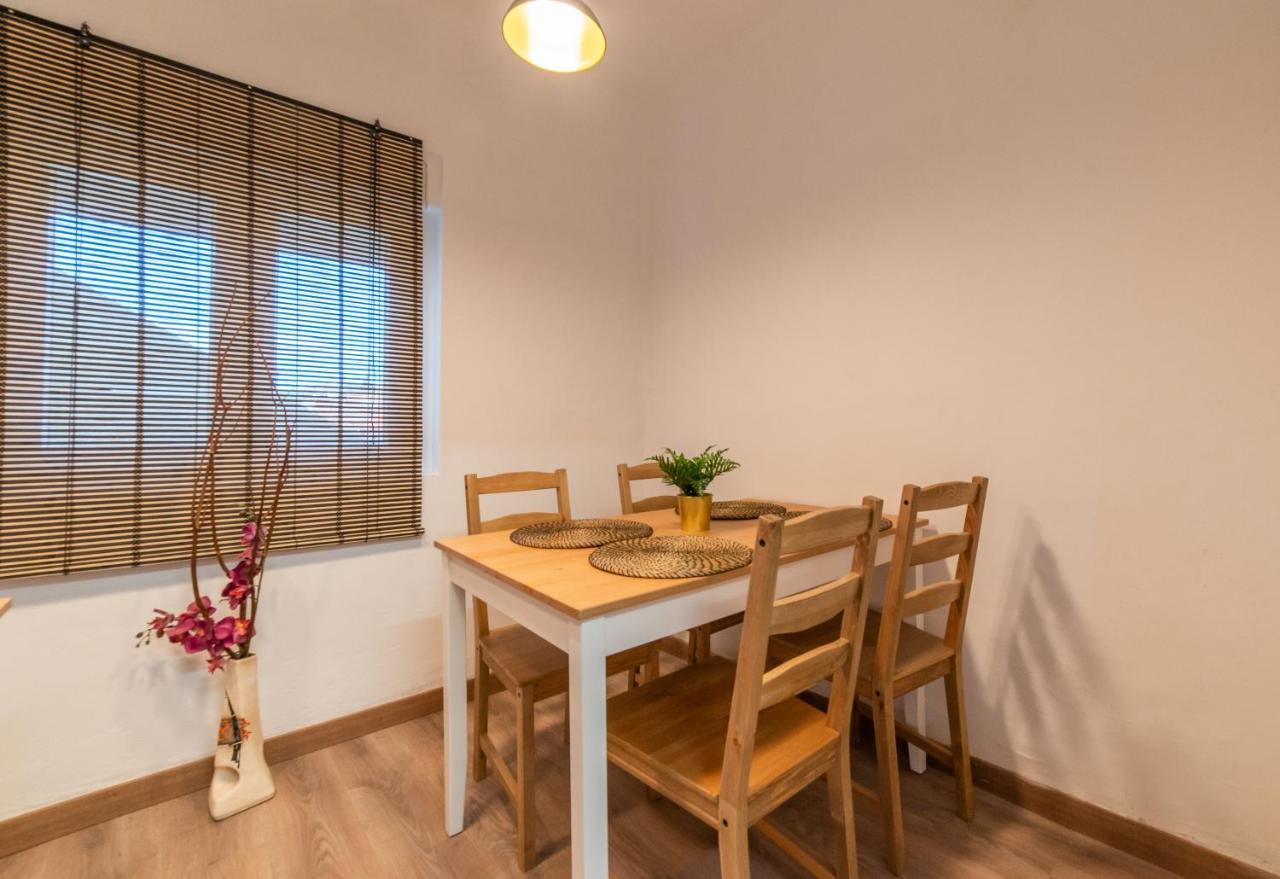 Casa Lopez Bed & Breakfast Avilés Екстериор снимка