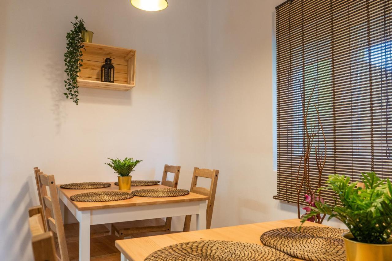 Casa Lopez Bed & Breakfast Avilés Екстериор снимка